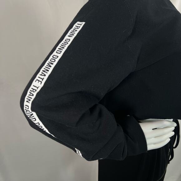 Last Set Black and White Stripe Long Sleeve Crop Sweatshirt Small - Picture 3 of 6